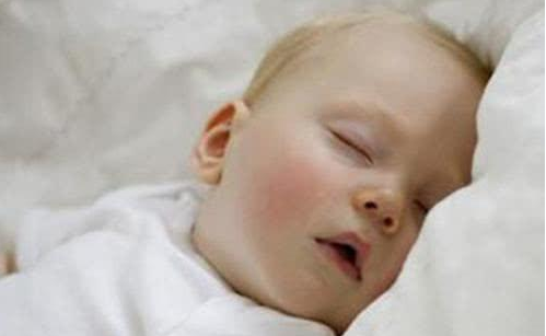 媽媽只需做好這3件事,孩子就能擁有一個良好睡眠習(xí)慣